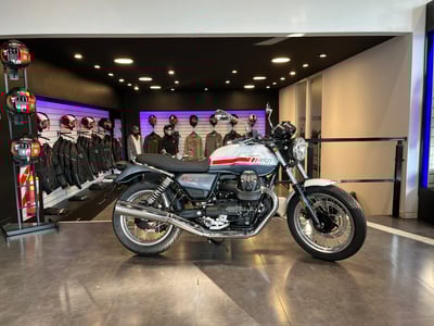Moto Guzzi V7 Special | Clásica, elegante y auténtica