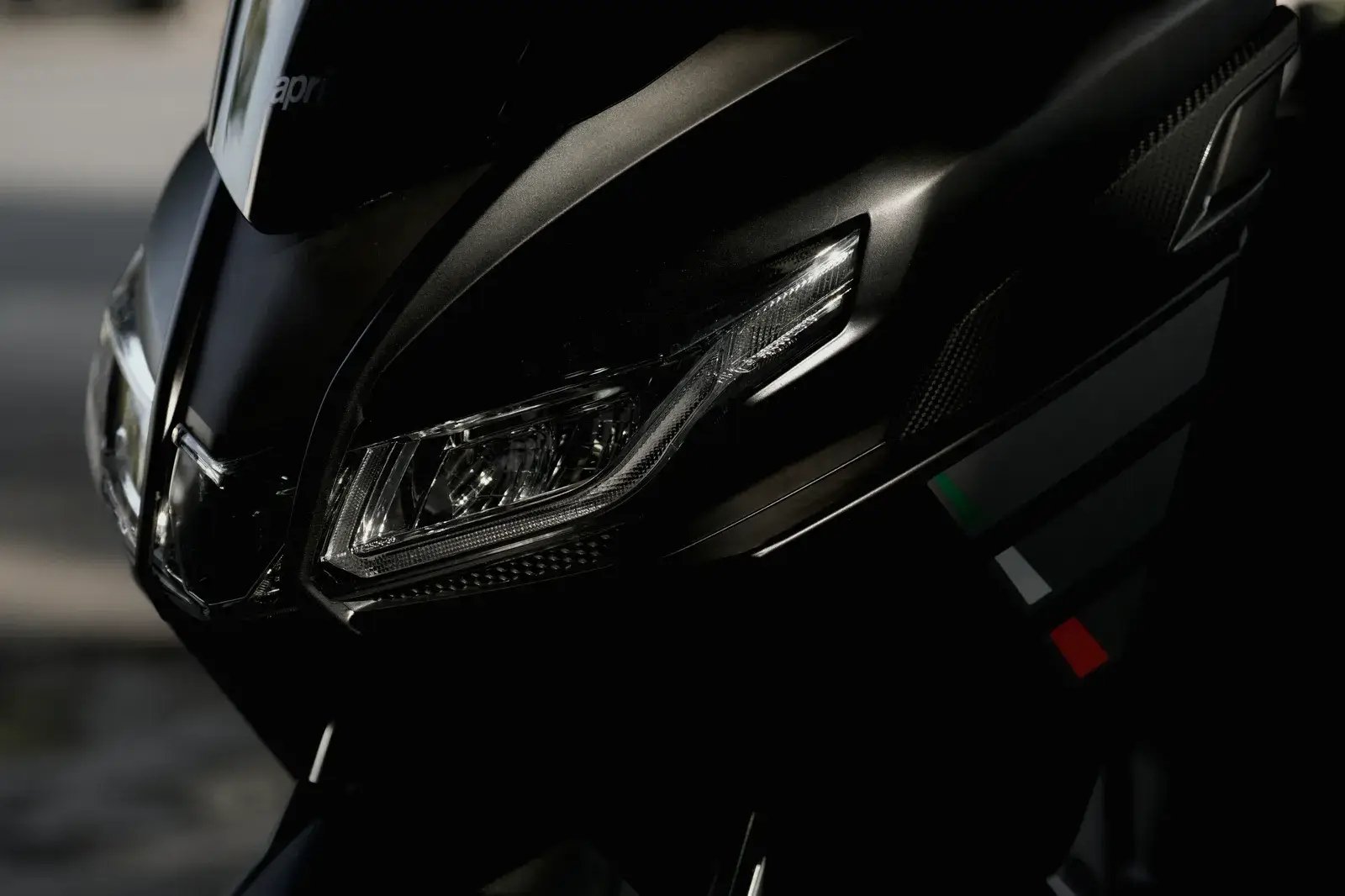 APRILIA-SXR160-H-002